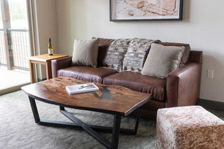 Cottages & Villas Photo Tour - Firefall Ranch Yosemite